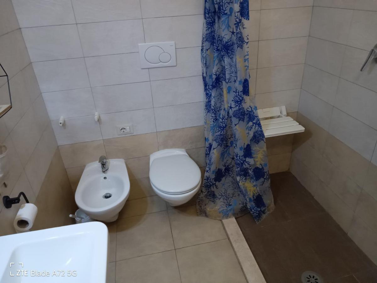 La Tenuta Del Passero Le Ferriere Exteriör bild